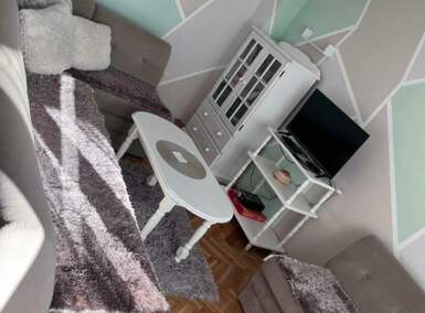 Jednoiposoban stan, Novi Sad | Izdavanje · 45m² · 350€