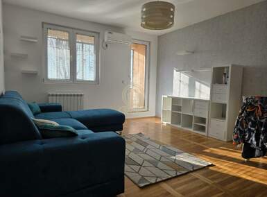 Dvoiposoban stan, Beograd - Vojvode Vlahovića | Izdavanje · 54m² · 550€