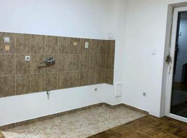 Garsonjera, Novi Sad | Prodaja · 33m² · 61.200€