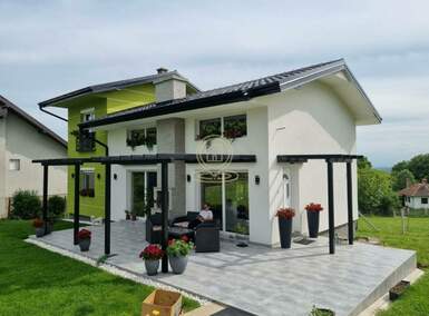 Kuća, Beograd - Baćevac | Prodaja · 108m² · 205.000€