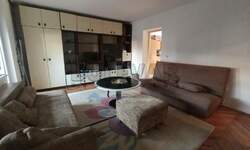 Dvosoban stan, Niš - Medicinski fakultet | Izdavanje · 73m² · 280€