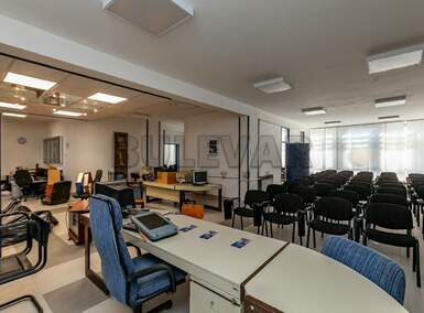 Poslovni prostor / Lokal, Niš - Crveni pevac | Prodaja · 232m² · 417.600€