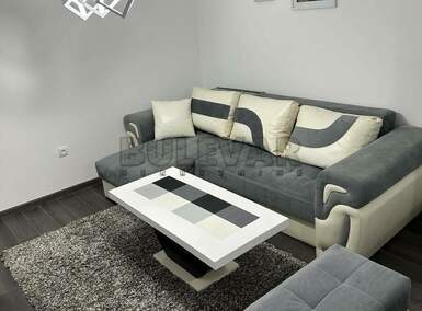 Jednoiposoban stan, Niš - Čair | Izdavanje · 40m² · 300€
