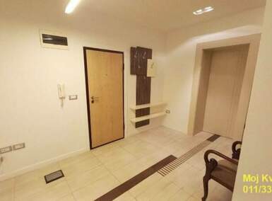 Poslovni prostor / Lokal, Beograd - Hram Sv. Save | Prodaja · 41m² · 166.000€