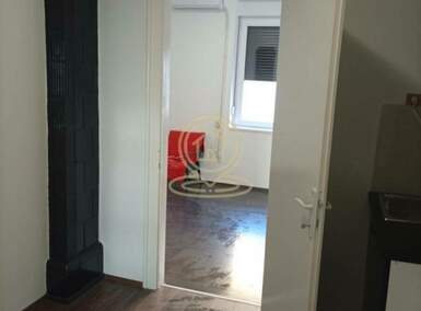 Jednoiposoban stan, Niš - Centar | Izdavanje · 40m² · 300€