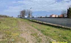 Plac, Beograd - Surčin (mesto) | Izdavanje · 1.800€