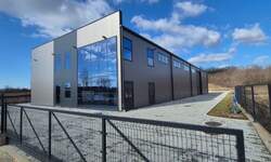 Poslovni prostor / Lokal, Kragujevac - Industrijska zona | Izdavanje · 650m² · 4.550€