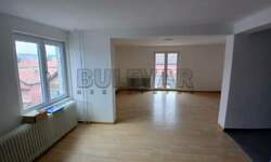 Trosoban stan, Niš - Duvanište | Izdavanje · 93m² · 300€