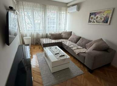 Dvosoban stan, Niš - Centar | Izdavanje · 56m² · 450€