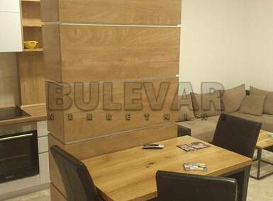 Jednoiposoban stan, Niš - Medicinski fakultet | Izdavanje · 44m² · 330€