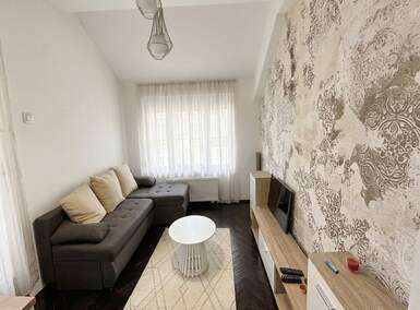 Jednoiposoban stan, Novi Sad - Adamovićevo naselje | Izdavanje · 43m² · 450€