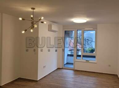 Jednoiposoban stan, Niš - Centar | Izdavanje · 54m² · 500€