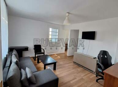 Dvosoban stan, Niš - Železnička stanica | Izdavanje · 65m² · 300€