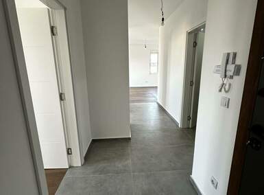 Dvoiposoban stan, Ub | Prodaja · 61m² · 103.600€