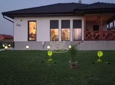 Kuća, Beograd - Ripanj | Prodaja · 100m² · 182.900€