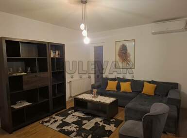 Cetvorosoban stan, Niš - Marger | Izdavanje · 85m² · 500€