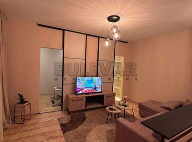 Jednosoban stan, Niš - Palilula | Izdavanje · 50m² · 350€