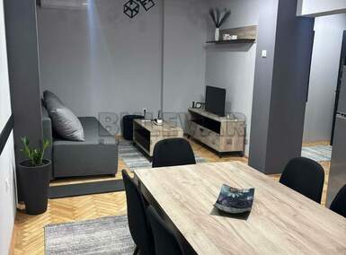 Jednoiposoban stan, Niš - Palilula | Izdavanje · 50m² · 350€