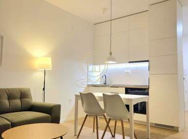 Garsonjera, Novi Sad | Izdavanje · 30m² · 350€