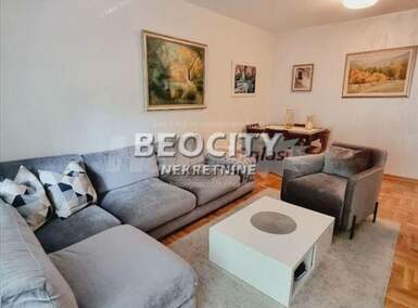 Trosoban stan, Beograd - Blok 11 C (stari Merkator) | Prodaja · 60m² · 270.000€