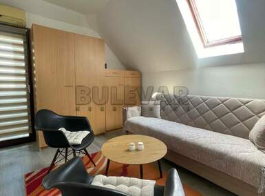 Jednosoban stan, Niš - Centar | Izdavanje · 30m² · 260€