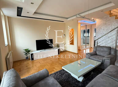 Trosoban stan, Beograd - Crveni Krst Vračar | Izdavanje · 120m² · 1.200€