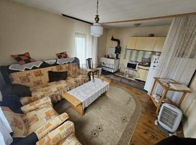 Kuća, Prokuplje - Kasarna | Prodaja · 198m² · 85.500€