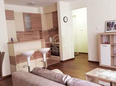 Troiposoban stan, Beograd - Crveni Krst | Izdavanje · 65m² · 700€