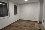 Poslovni prostor / Lokal, Novi Sad | Izdavanje · 100m² · 11.000€