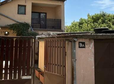 Kuća, Sremska Mitrovica | Prodaja · 129m² · 120.000€