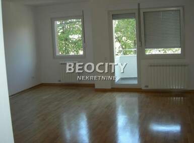 Trosoban stan, Beograd - Voždovac | Izdavanje · 88m² · 950€