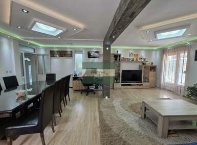 Kuća, Jagodina | Prodaja · 181m² · 206.000€