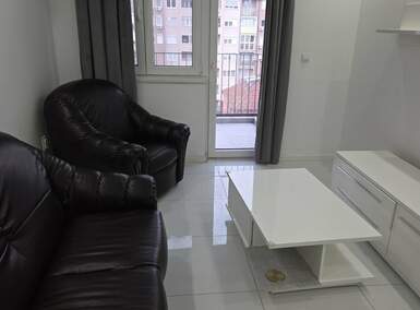 Jednosoban stan, Jagodina - akademija Oxford | Izdavanje · 43m² · 200€