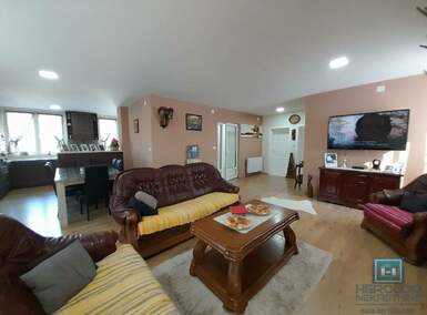 Kuća, Paraćin - Sisevac | Prodaja · 106m² · 140.000€