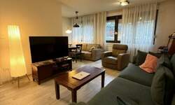 Trosoban stan, Beograd - Autokomanda | Prodaja · 78m² · 328.000€