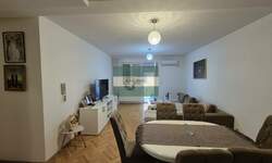 Trosoban stan, Jagodina | Prodaja · 79m² · 115.000€