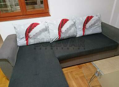 Jednoiposoban stan, Niš - Pantelej(Niš) | Izdavanje · 41m² · 300€