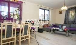 Kuća, Beograd - Surčin (mesto) | Prodaja · 209m² · 280.000€