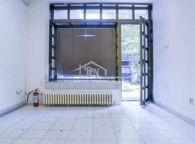 Poslovni prostor / Lokal, Beograd - Banovo brdo | Izdavanje · 22m² · 400€