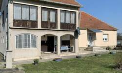 Kuća, Beograd | Prodaja · 190m² · 85.000€