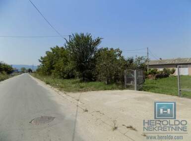 Poslovni prostor / Lokal, Paraćin | Izdavanje · 200m² · 400€