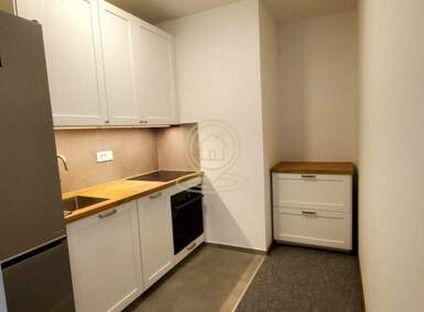 Poslovni prostor / Lokal, Novi Sad | Izdavanje · 61m² · 790€