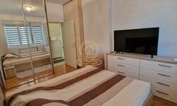 Trosoban stan, Beograd - Južni bulevar | Izdavanje · 65m² · 800€