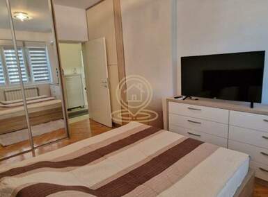 Trosoban stan, Beograd - Južni bulevar | Izdavanje · 65m² · 800€