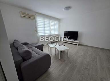 Trosoban stan, Beograd - Zemun (kej) | Izdavanje · 57m² · 800€