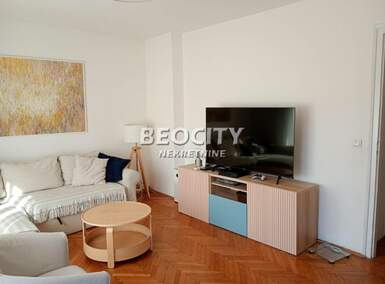 Trosoban stan, Beograd - Vračar (centar) | Prodaja · 69m² · 255.000€