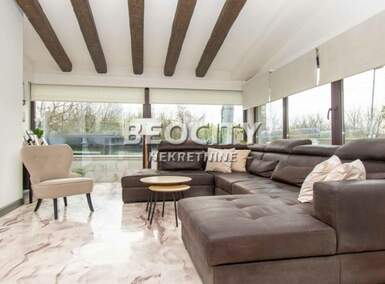 Kuća, Beograd - Žarkovo | Prodaja · 521m² · 1.290.000€