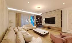 Dvosoban stan, Beograd - Beograđanka | Izdavanje · 104m² · 2.000€