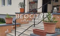 Kuća, Beograd - Mali Požarevac | Prodaja · 300m² · 375.000€