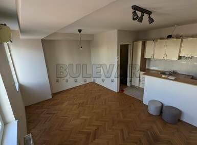 Jednoiposoban stan, Niš - Čair | Izdavanje · 41m² · 280€